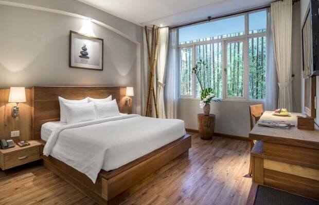Top 10 khách sạn Hồ Chí Minh có hồ bơi - Khách sạn Silverland Yen Sài Gòn