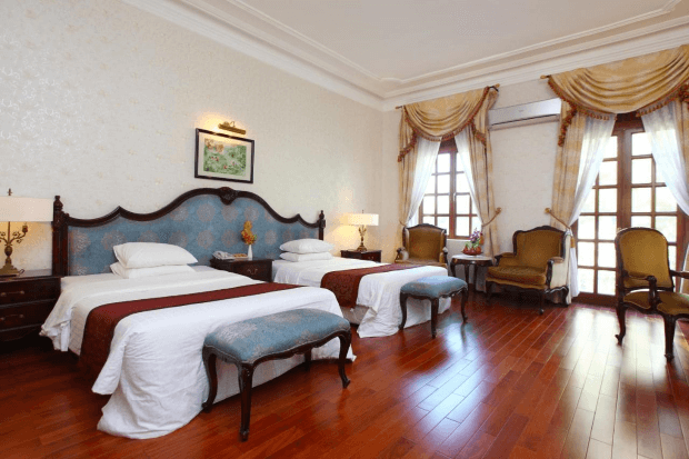 Top 10 khách sạn 4 sao Sài Gòn - Phòng ngủ khách sạn Continental Saigon