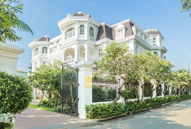 Khách sạn quận 2 view đẹp - Bên ngoài Villa Song Saigon