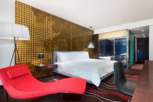 Top 10 khách sạn Sài Gòn gần trung tâm - Phòng ngủ khách sạn Le Méridien Sài Gòn